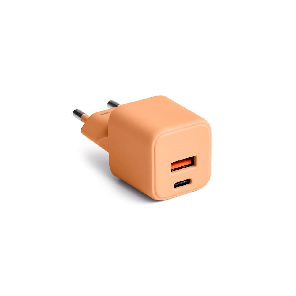 Colorum 30W Wall Charger with 1x USB-A & 1x USB-C - Peach Fuzz