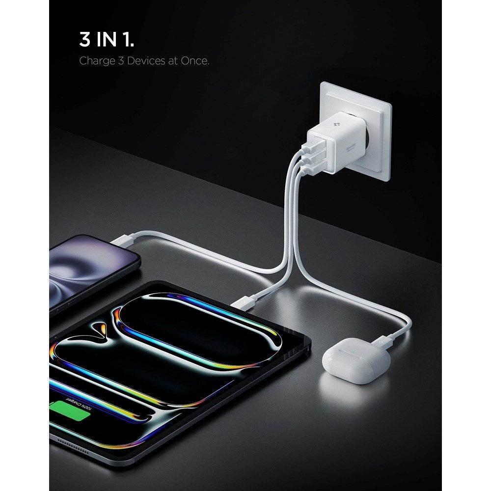 Spigen Essential 47W Wall Charger med 2 x USB-C & 1 x USB-A - White