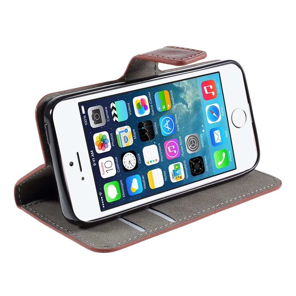 iPhone SE / 5s / 5 EIDERWOOD Flip Cover with Wallet - Brown