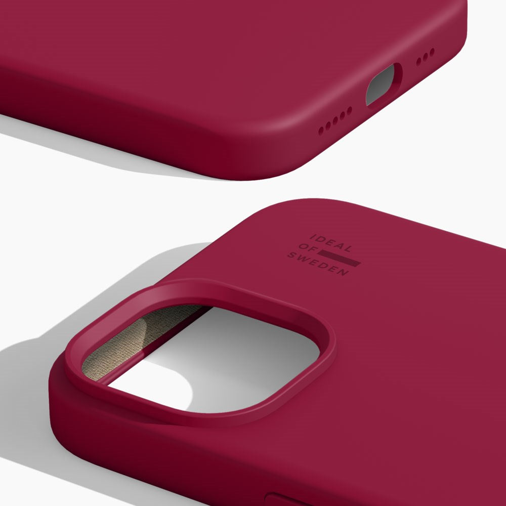 iDeal Of Sweden iPhone 16e / 15 / 14 / 13 Silicone Case - MagSafe Compatible - Cranberry