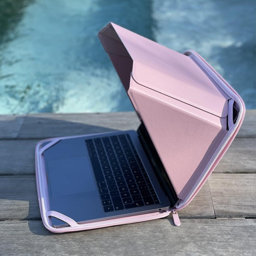 Philbert MacBook 15-16" Sleeve with Built-in Sun / Privacy Shield - Pink