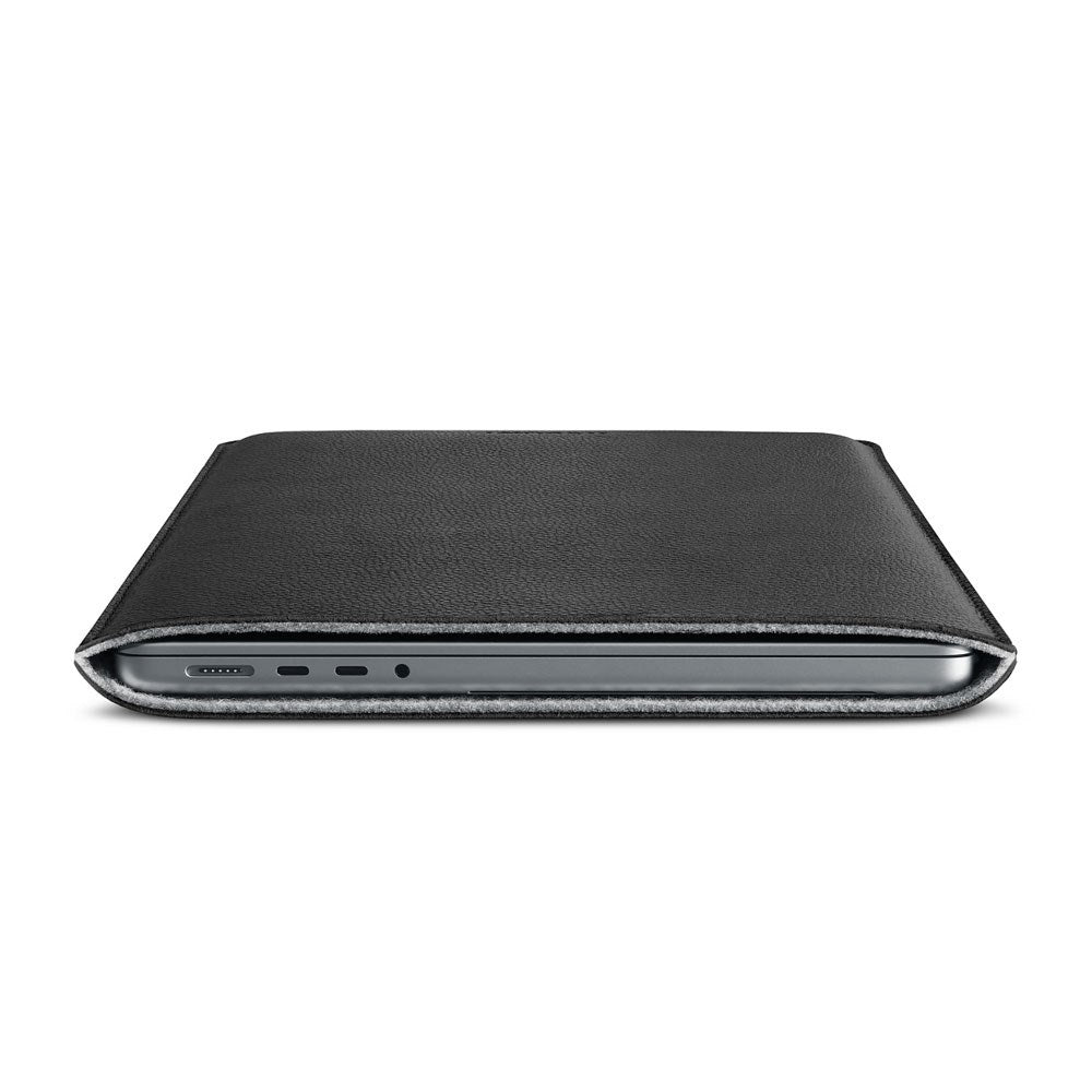 MacBook Pro 14" M5 / M4 / M3 / M2 / M1 (2025 / 2021) Genuine Leather Folio Sleeve - 24.5 x 33 cm - Black