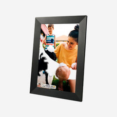 Digital photo frames