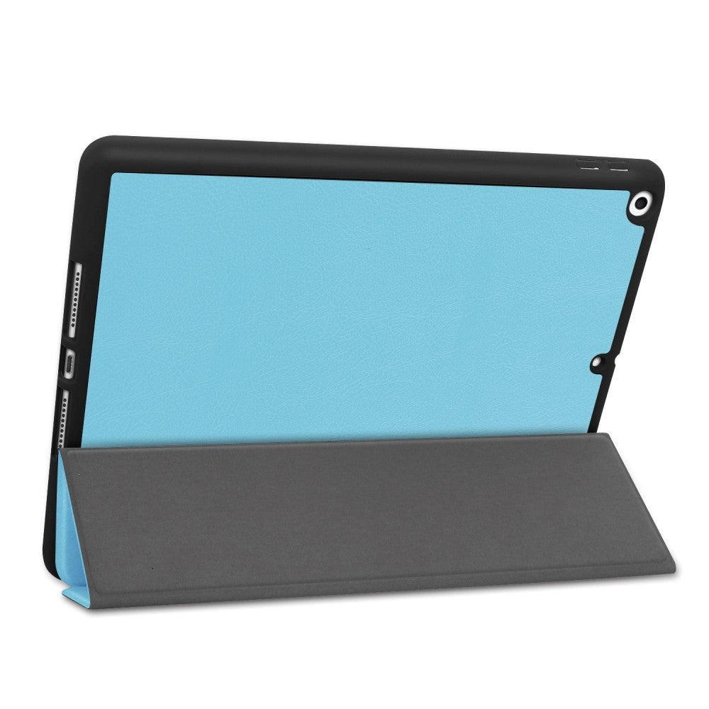 iPad 10.2" (2021 / 2020 / 2019) Leather Case w. Holder For Apple Pencil - Light Blue