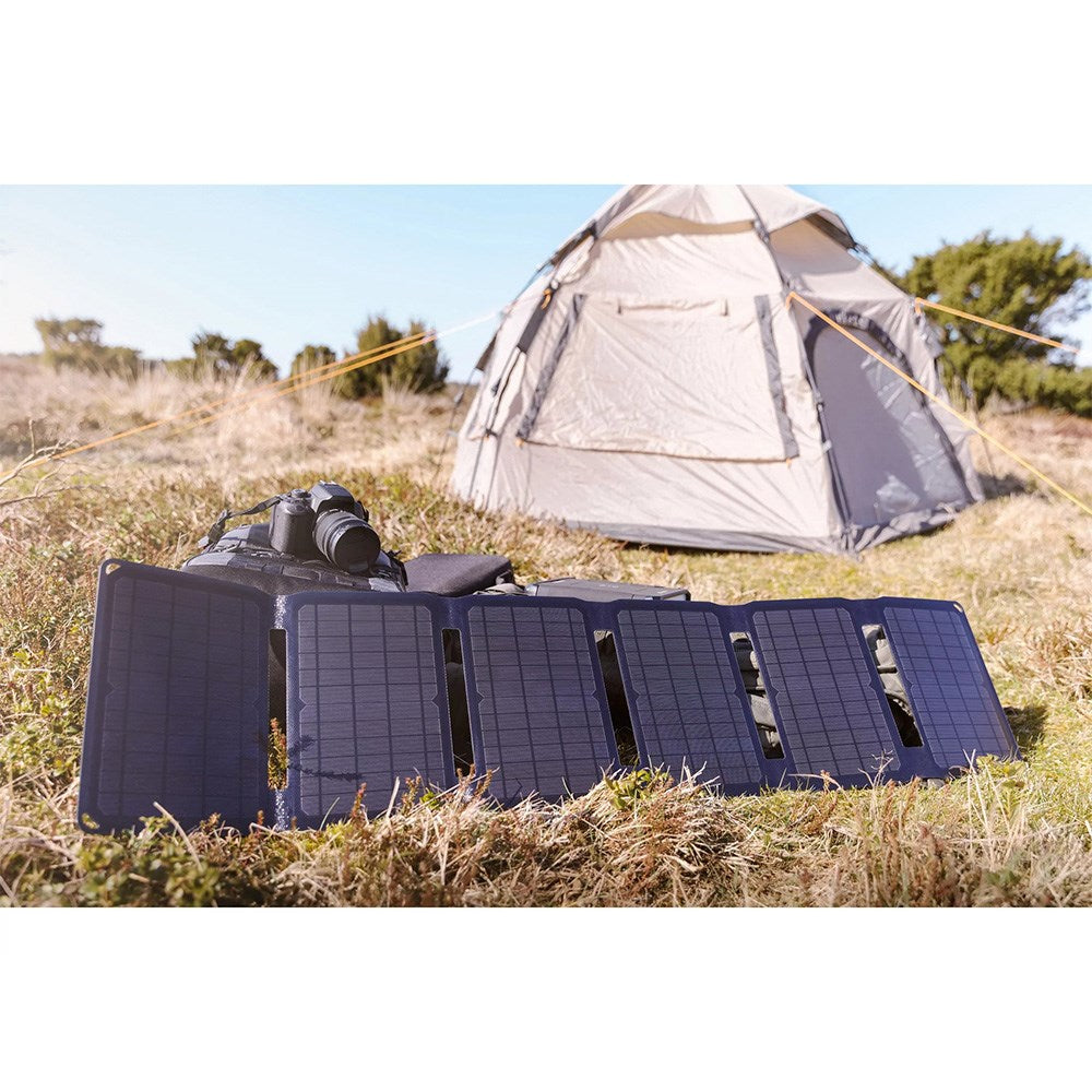 Sandberg Solar Charger 40W with USB-A, USB-C & DC - Black