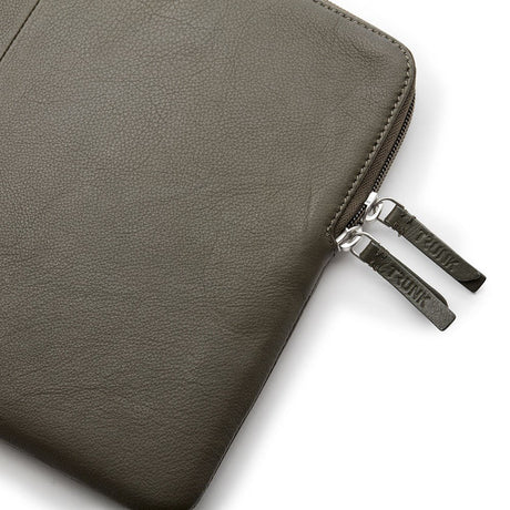 Trunk Genuine Leather Sleeve for MacBook 13" (32 x 23 x 2 cm) - Green