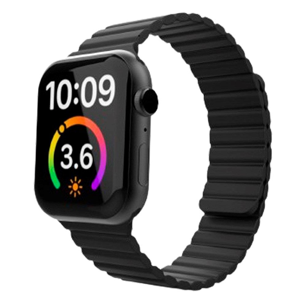 Lippa Apple Watch (42/44/SE/45/46/49mm) Magnetic Silicone Strap - Black