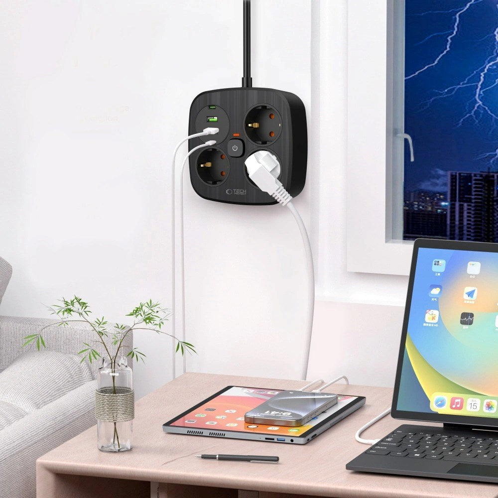Tech-Protect Multifunctional Power Strip with 3 x Outlets / 2 x USB-A / 2 x USB-C - 2m - Black