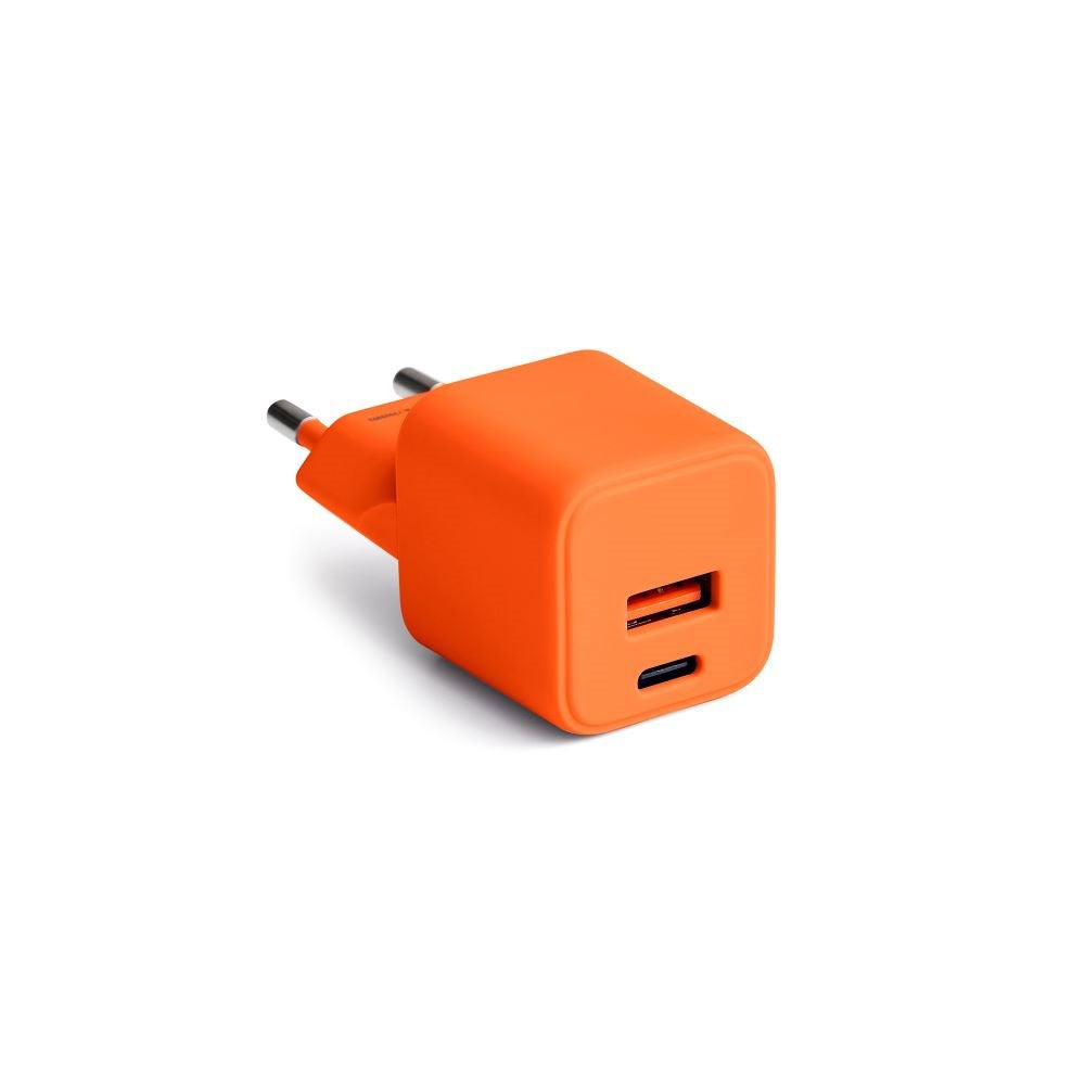 Colorum 30W Wall Charger with 1x USB-A & 1x USB-C - Orange