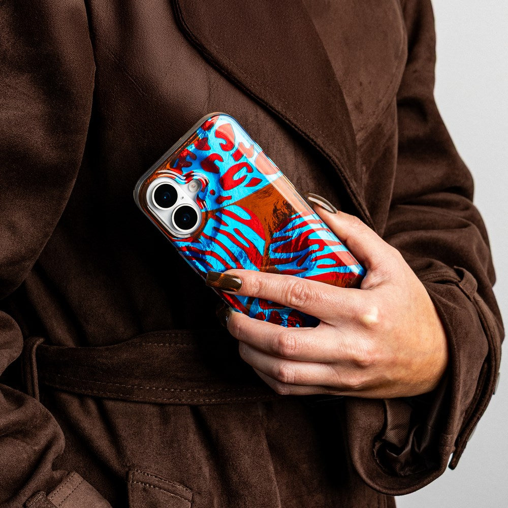 iPhone 17 Pro Max Flexible Plastic Case - Chameleon