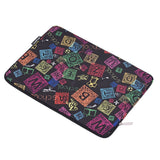 CanvasArtisan Sleeve for Laptop PC / MacBook 15" with letters - (39 x 28 x 2 cm) - Black / Multi