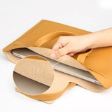 Macbook / Laptop 13-14" Bag (35 x 24 cm) - Brown