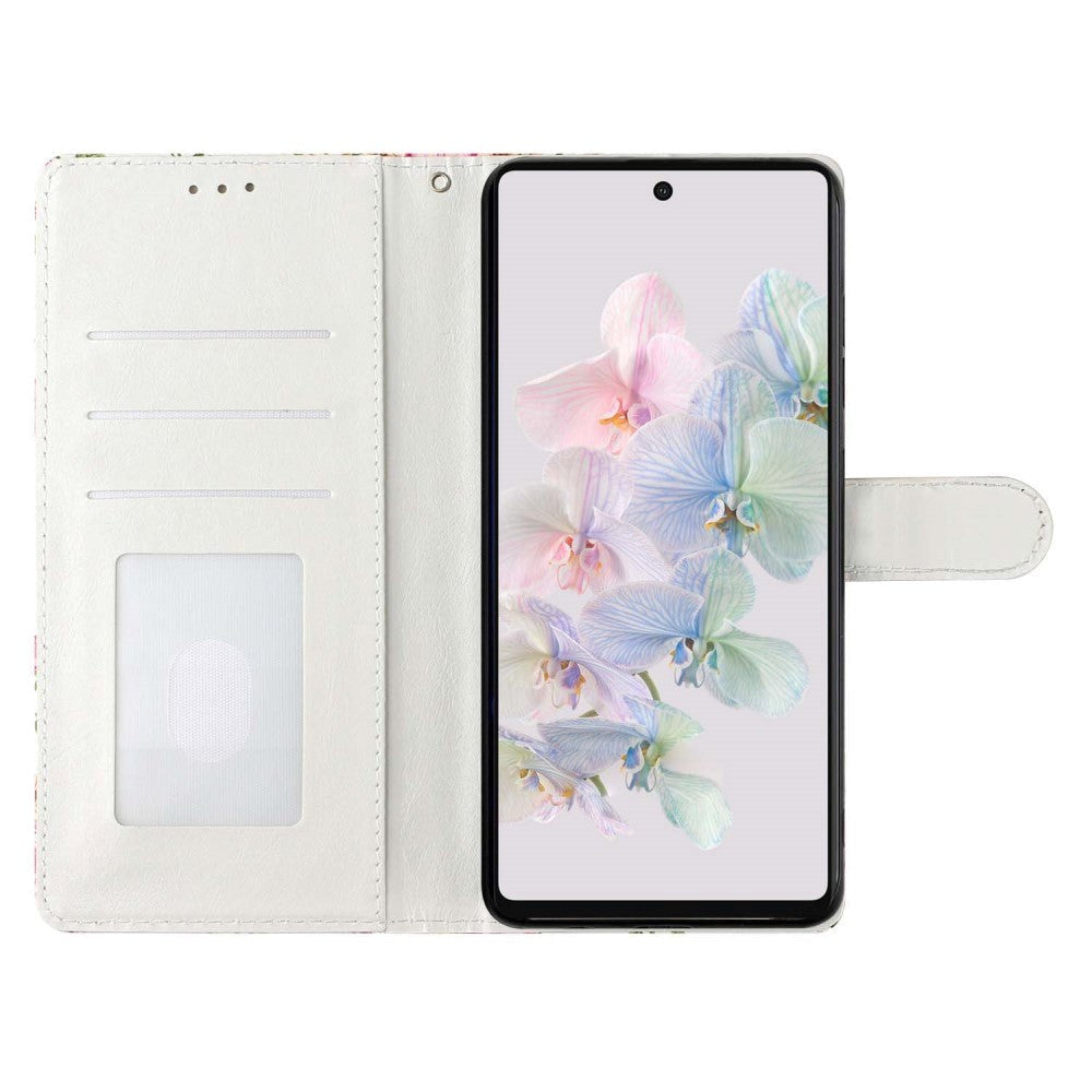 Google Pixel 7 PU Leather Flip Case w. Wallet and Strap - Peacock / Flowers