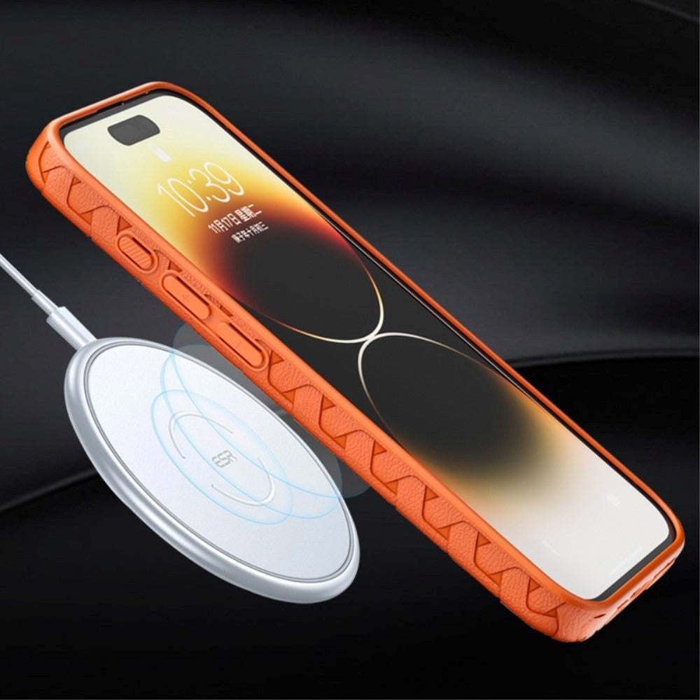 iPhone 15 Pro Flexible Plastic Case - Braided Texture - Orange