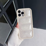 iPhone 15 Pro Flexible Plastic Case w. Down Jacket Texture - White