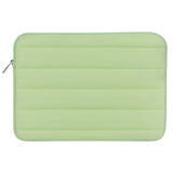 MacBook / Laptop Sleeve 13-14" (35 x 25 Cm) w. Down Jacket Design - Green