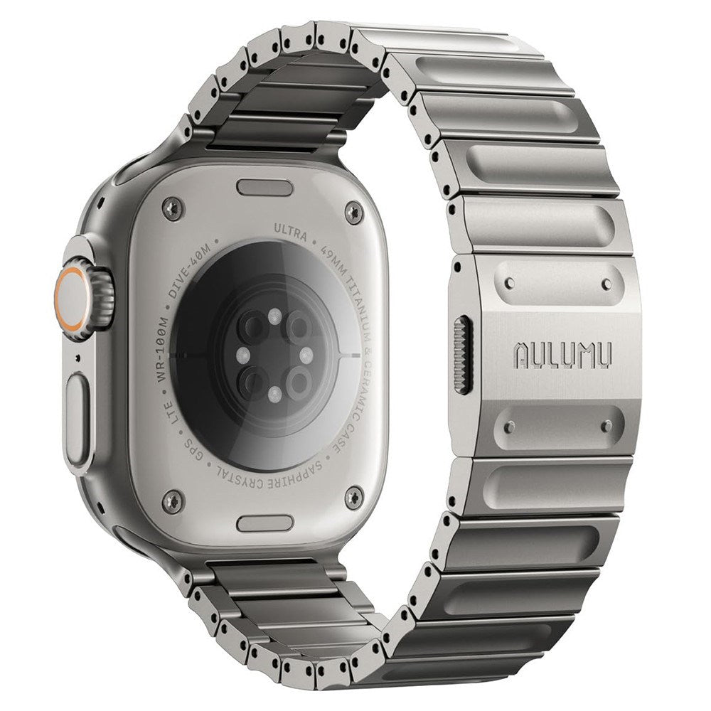 Apple Watch (42/44/SE/45/46/49mm) Aulumu C01 Titanium Strap - Silver