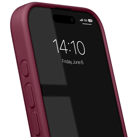 iPhone 16 Pro iDeal Of Sweden Silicone Case - MagSafe Compatible - Fine Wine