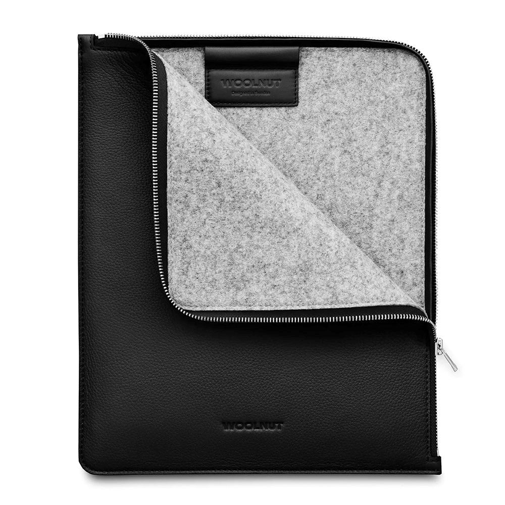 Woolnut iPad Pro 12.9" ( 2022 / 2021 / 2020 / 2018) / iPad Pro 13" (2024) Genuine Leather Folio Sleeve - Black