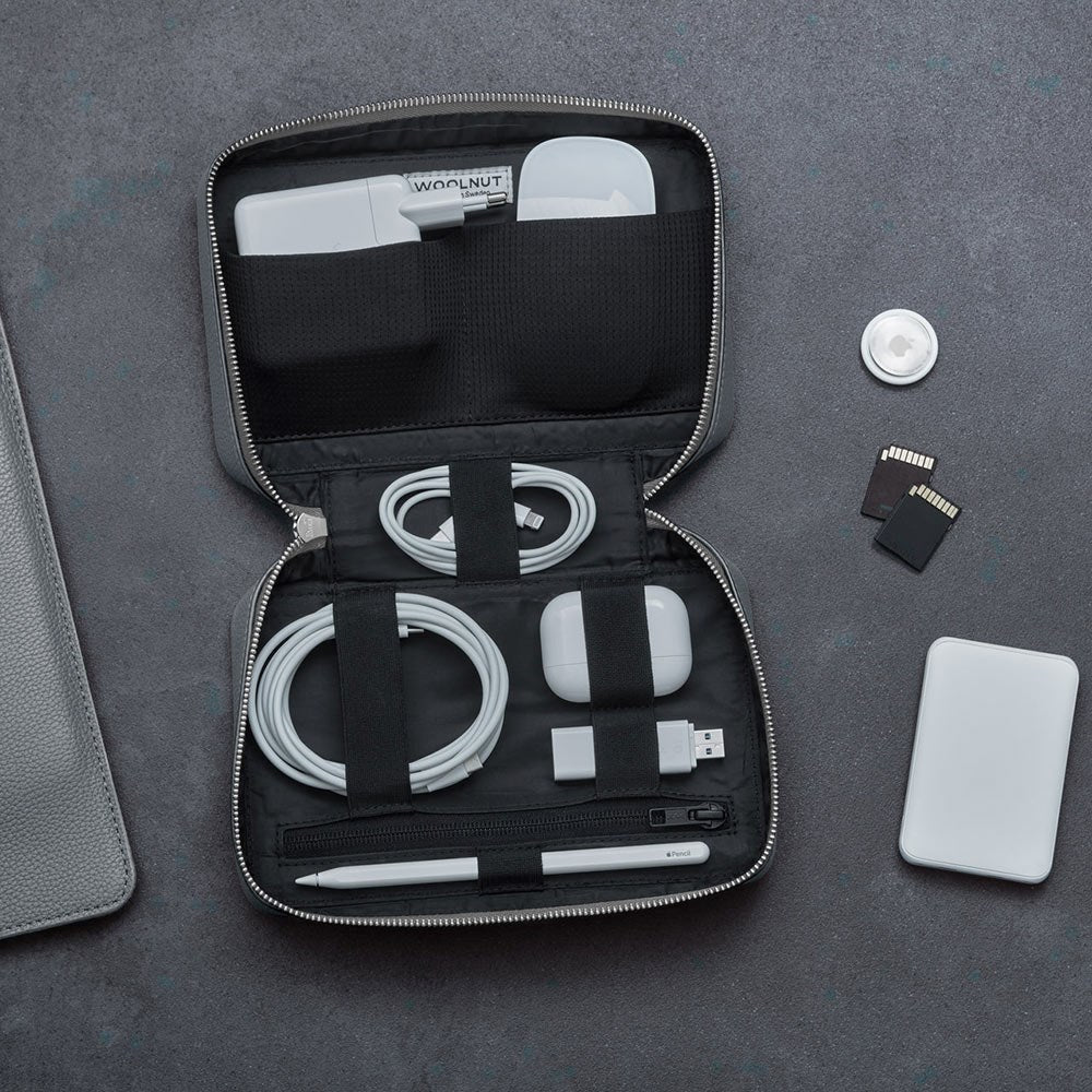 Woolnut Genuine Leather Tech Oganizer - Grey