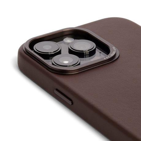 Decoded iPhone 14 Pro Leather Case - MagSafe Compatible - Brown