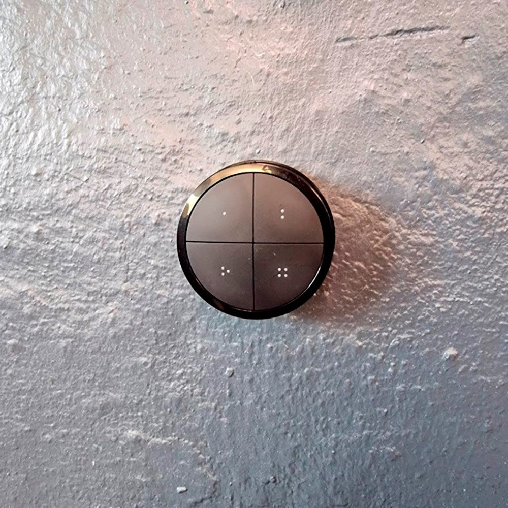 Light Solutions - Philips Hue Tap Dial Switch Round Bracket - Black