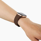 Apple Watch (38/40/SE/41/42mm) iDeal of Sweden Silicone Watch Strap - Size M/L - Mocha Mousse