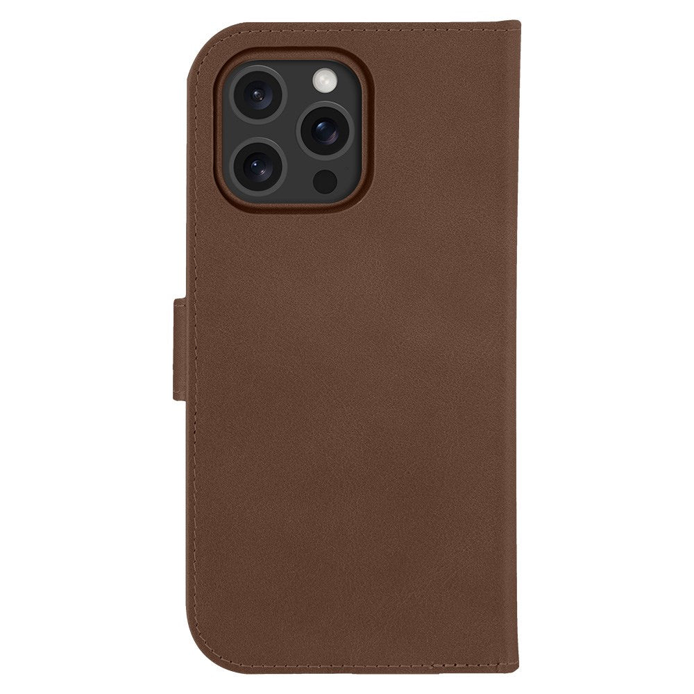 iPhone 16 Pro Max dbramante1928 Lynge Genuine Leather Magnet Flip Case - MagSafe Compatible - Tan