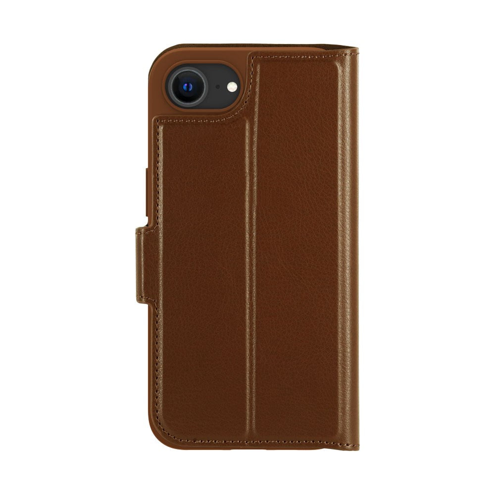 iPhone 16e dbramante1928 Oslo Pro Slim Recycled Plastic Flip Case with Card Holder - Dark Tan