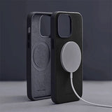 iPhone 14 WOOLNUT Full Grain Leather Case - MagSafe Compatible - Black