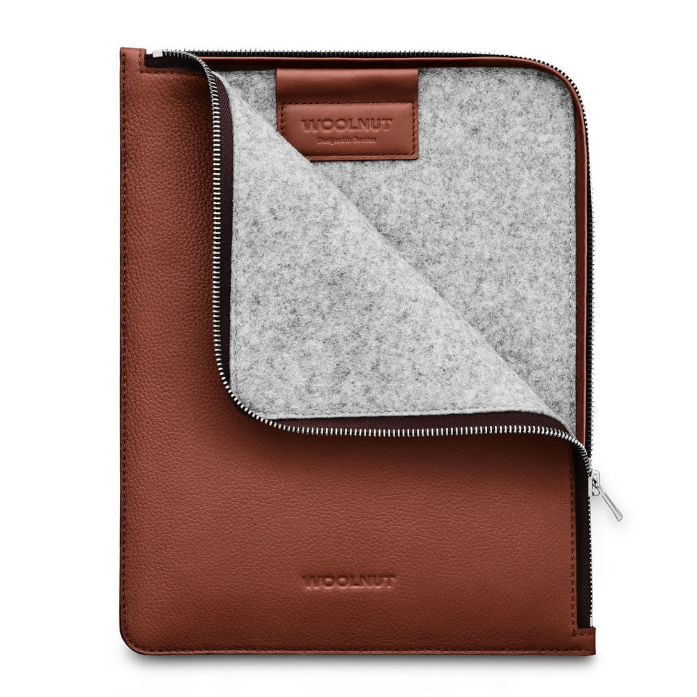 Woolnut iPad / Tablet (23 x 29 cm) Genuine Leather Folio Sleeve - Brown